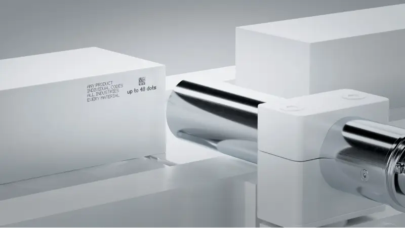 IQJET_print_head_in_operation
