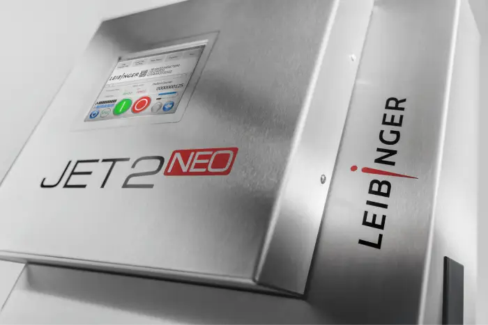 JET2neo_Close-up